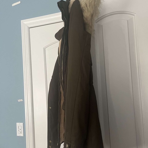 Deep green xs coat - Picture 2 of 4